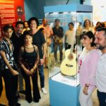 El Palacio de la Música Integra la Guitarra “Curandera” a su Patrimonio Cultural