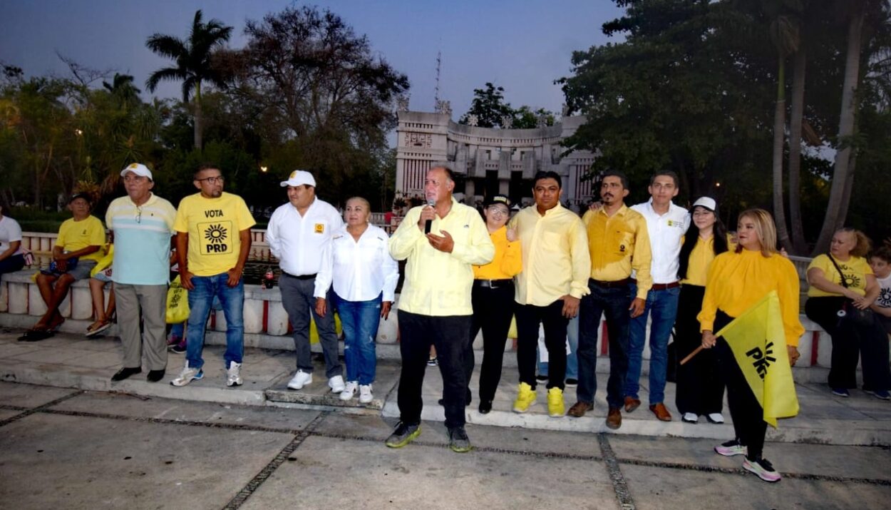 Cierre de campaña del PRD en Mérida