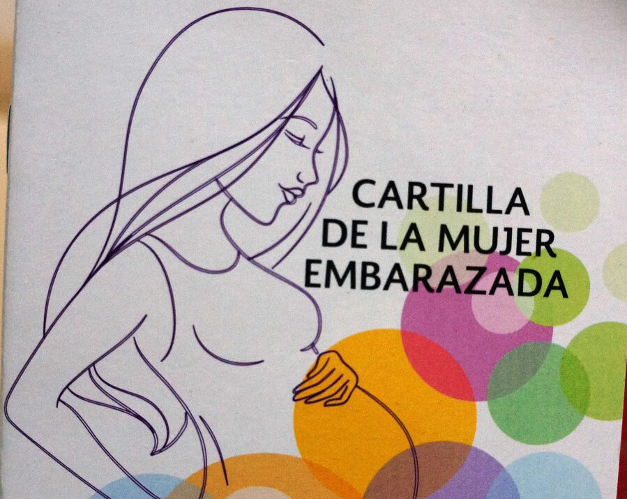 Orienta IMSS Yucatán sobre “Cartilla de la Mujer Embarazada” y otorga recomendaciones para fortalecer la salud