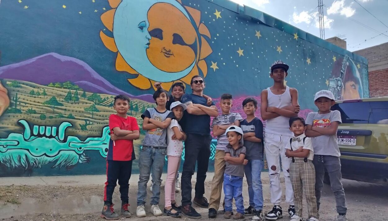 INFONAVIT PREVIENE LA VIOLENCIA Y FOMENTA EL ARTE A TRAVÉS DE UNIDAD MURAL 