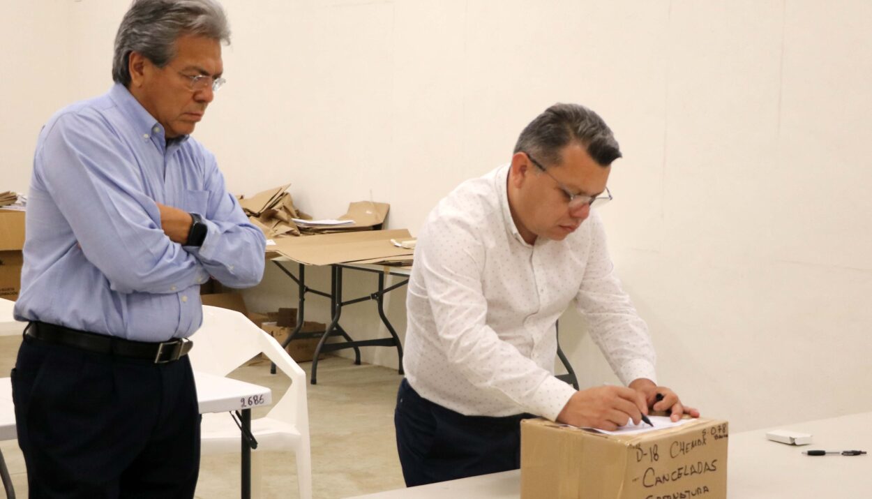 Llegan boletas electorales a Chemax 