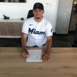 ZURDO PROSPECTO DE LEONES, FIRMA CON EQUIPO DE GRANDES LIGAS