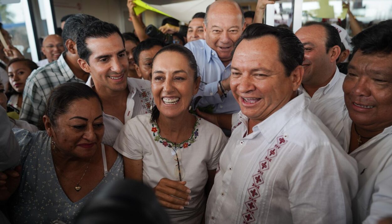 CON ENTUSIASMO RECIBEN A CLAUDIA SHEINBAUM EN YUCATÁN