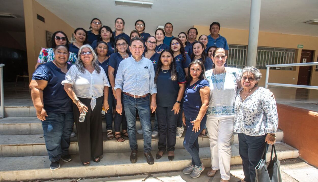 Fortalecen la educación inclusiva y de calidad en los Centros de Atención Múltiple.