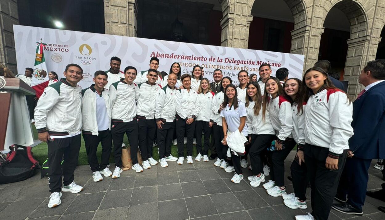 ABANDERAN LA SELECCIÓN MEXICANA RUMBO A PARÍS 2024