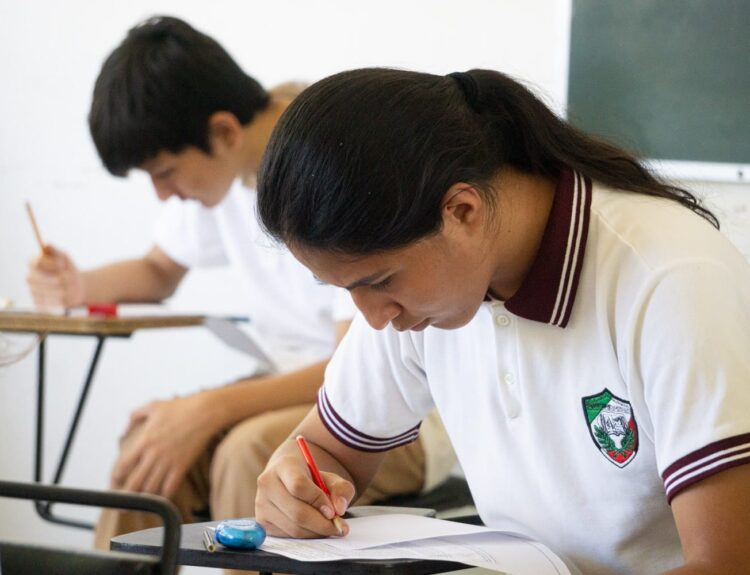 Evaluarán el aprendizaje de más de 100 mil estudiantes de Primaria y Secundaria