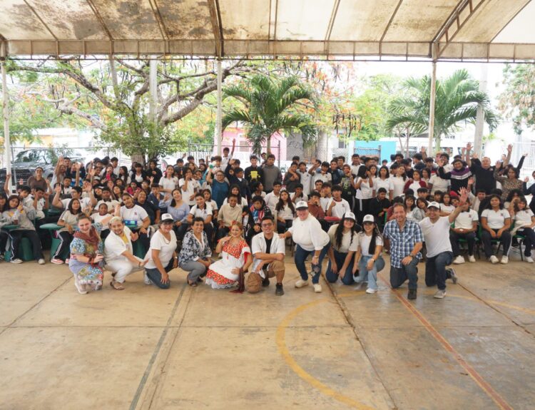 Impulsan el manejo de las emociones en estudiantes con “Paz a la voz”