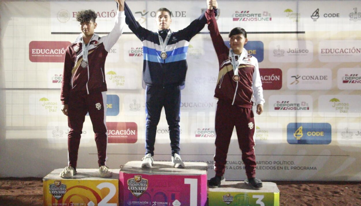 ALFONSO BARRERA GANA MEDALLA DE ORO EN ATLETISMO DE NACIONALES CONADE