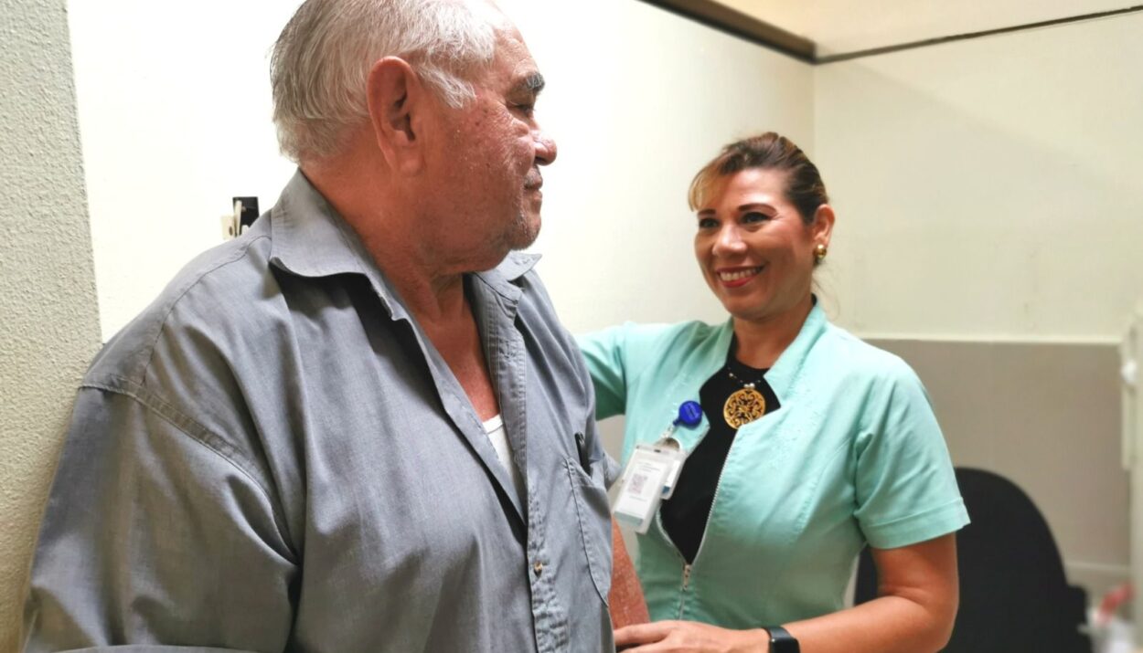 Prevenir y detectar enfermedades, el mejor regalo del Día del Padre: IMSS Yucatán