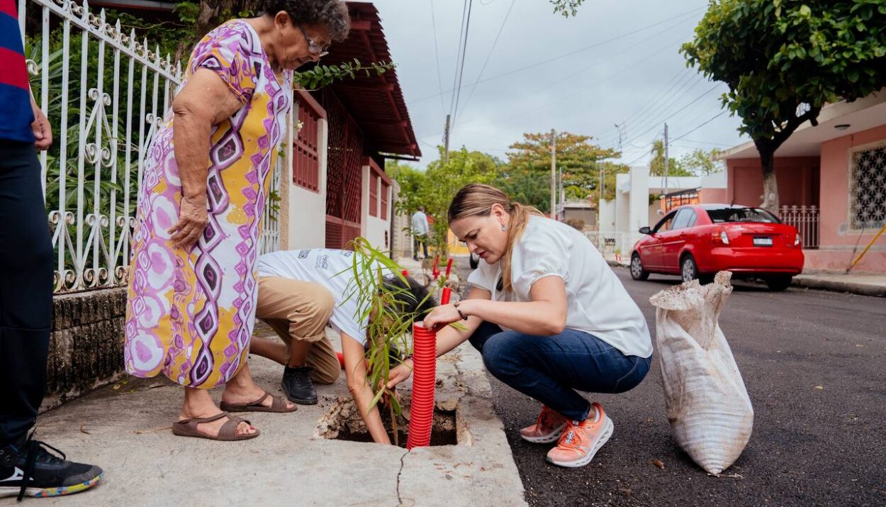 Cecilia Patrón reitera su compromiso por una Mérida más verde.