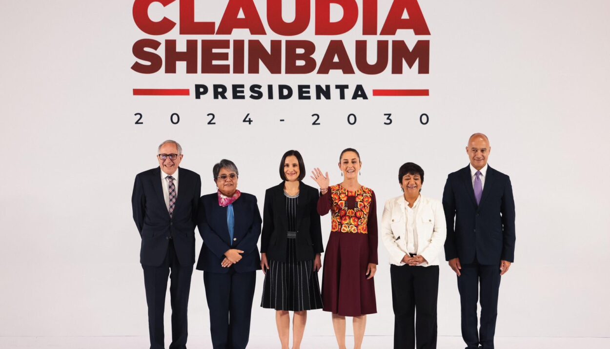 ”ESTE ES EL GRAN EQUIPO QUE PRESENTAMOS HOY”: CLAUDIA SHEINBAUM ANUNCIA SEGUNDA PARTE DE SU GABINETE