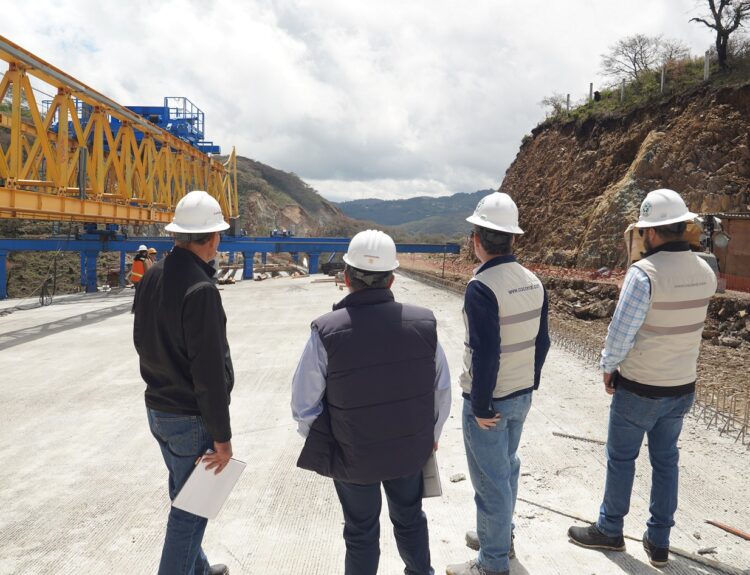 SUPERVISA TITULAR DE LA SICT AVANCES DEL NUEVO ENTRONQUE REAL DEL MONTE-HUASCA, EN HIDALGO 