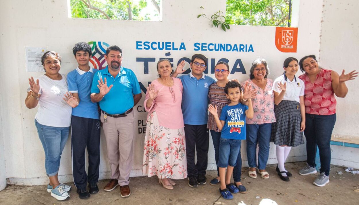 Estudiantes de Secundaria representarán a Yucatán en la Olimpiada Mexicana de Informática