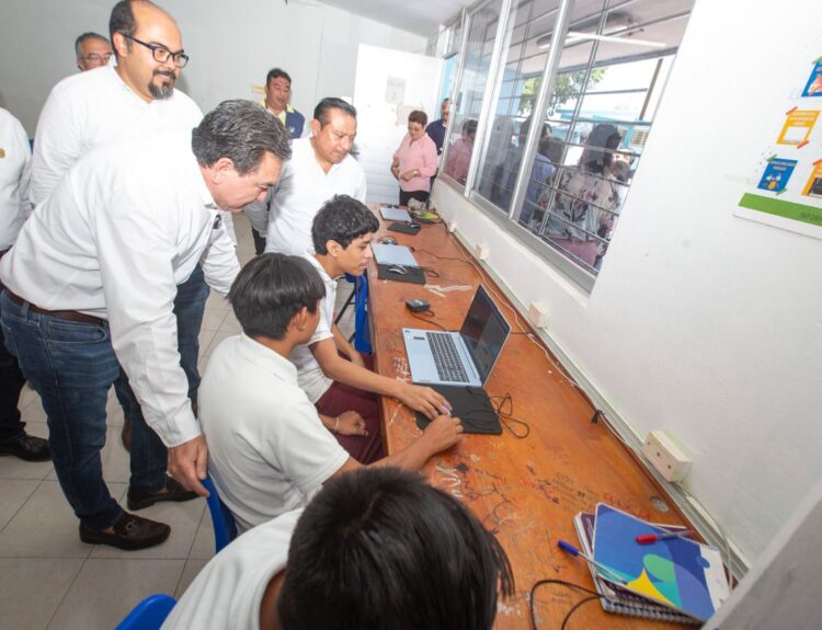 Yucatán Digital, cerca de su meta de dotar de internet al 100 por ciento de escuelas públicas