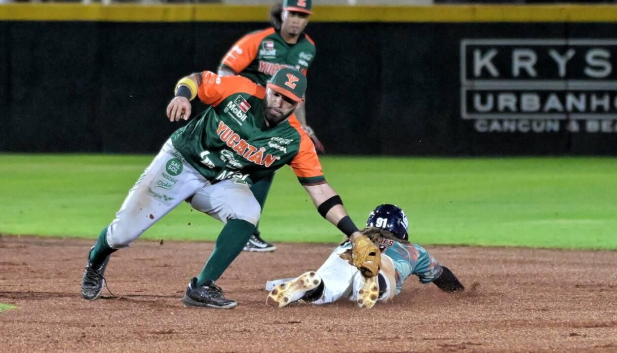 LEONES EMPAREJA LA SERIE EN CERRADO DUELO