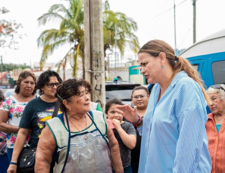 Meridanos demuestran amplia cultura de protección civil ante Beryl: Cecilia Patrón