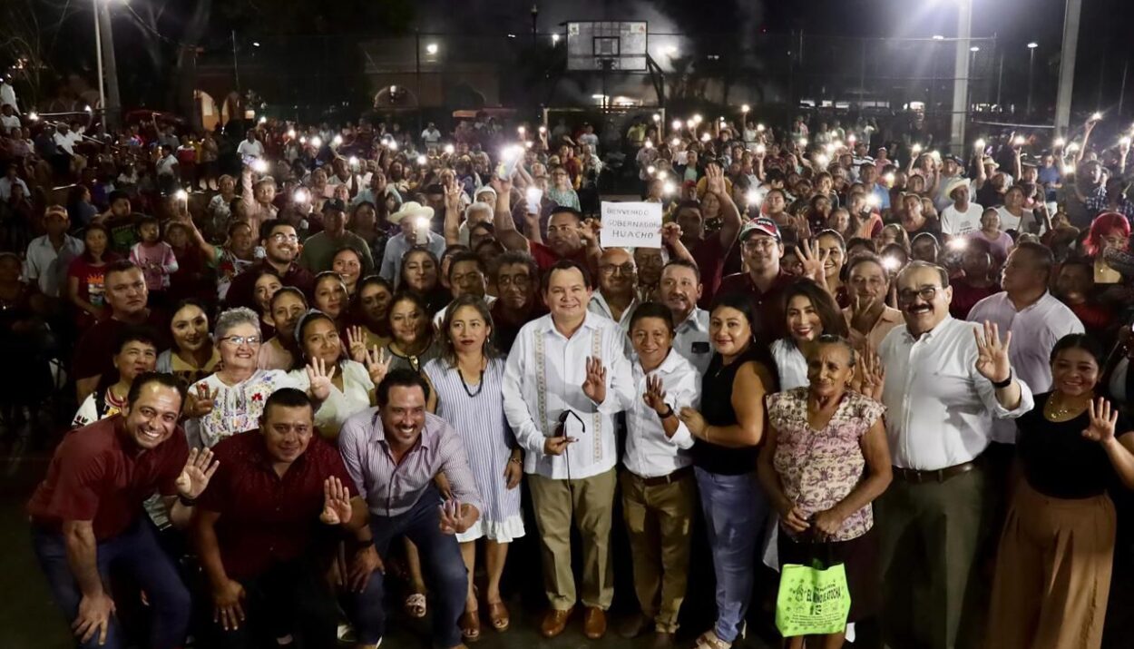 Inicia Díaz Mena nueva etapa en su gira de agradecimiento por Yucatán