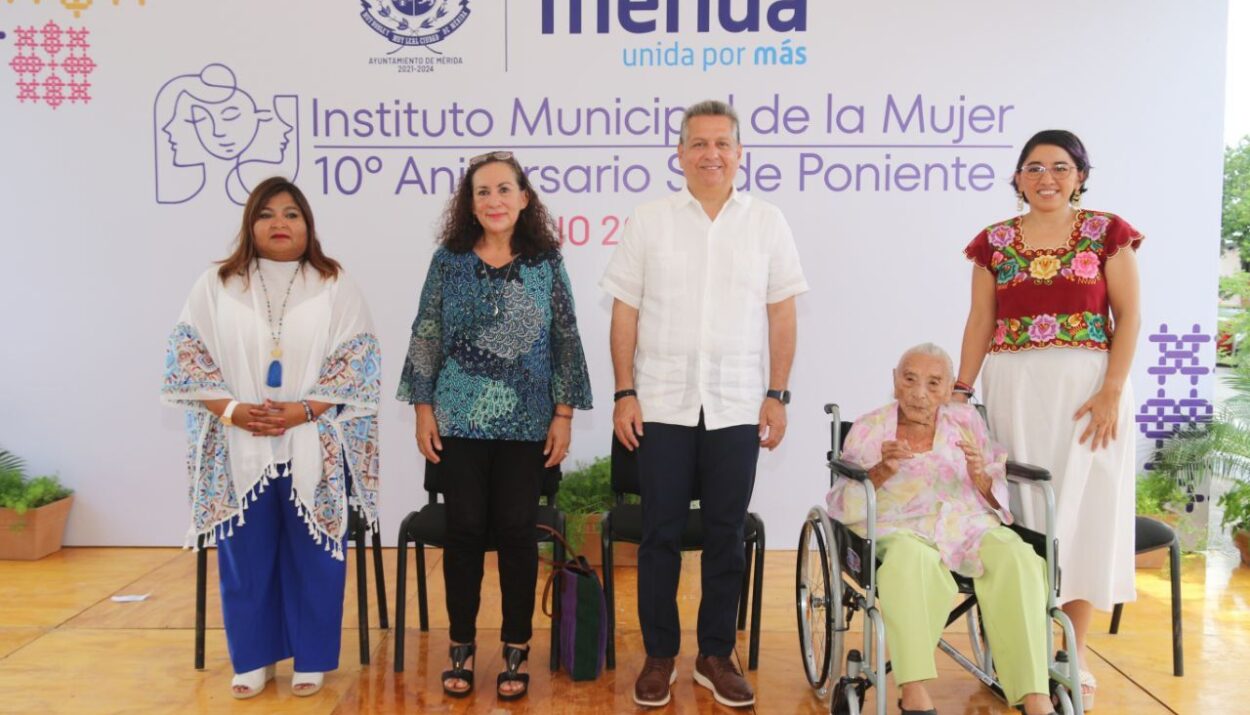 El Ayuntamiento de Mérida reconoce la lucha por sus derechos y el legado histórico de las mujeres