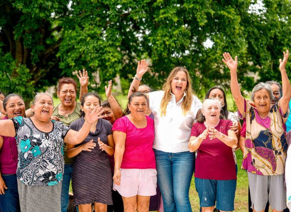 Como familia, unidos, los meridianos trabajaremos por la justicia social: Cecilia Patrón