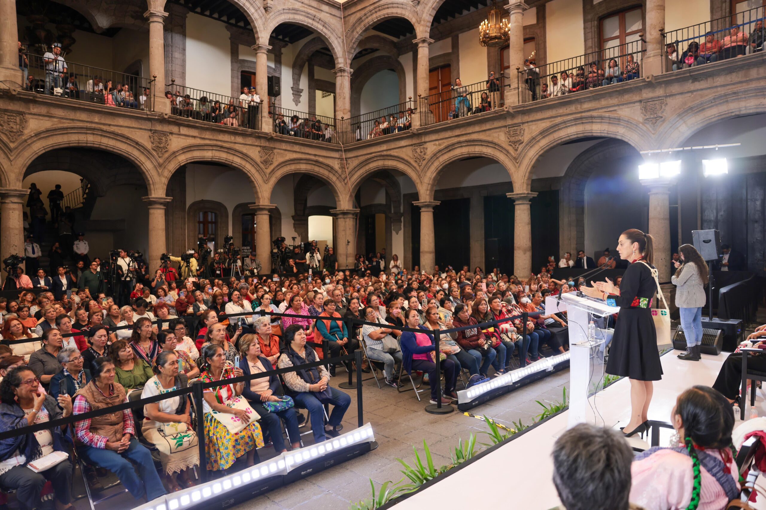 LLEGAR A LA PRESIDENCIA QUIERE DECIR GOBERNAR PARA QUE LAS MUJERES PUEDAN SENTIRSE REPRESENTADAS: CLAUDIA SHEINBAUM